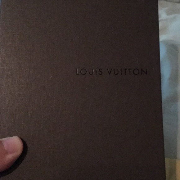 Authentic Louis Vuitton empereinte wallet - Picture 7 of 7
